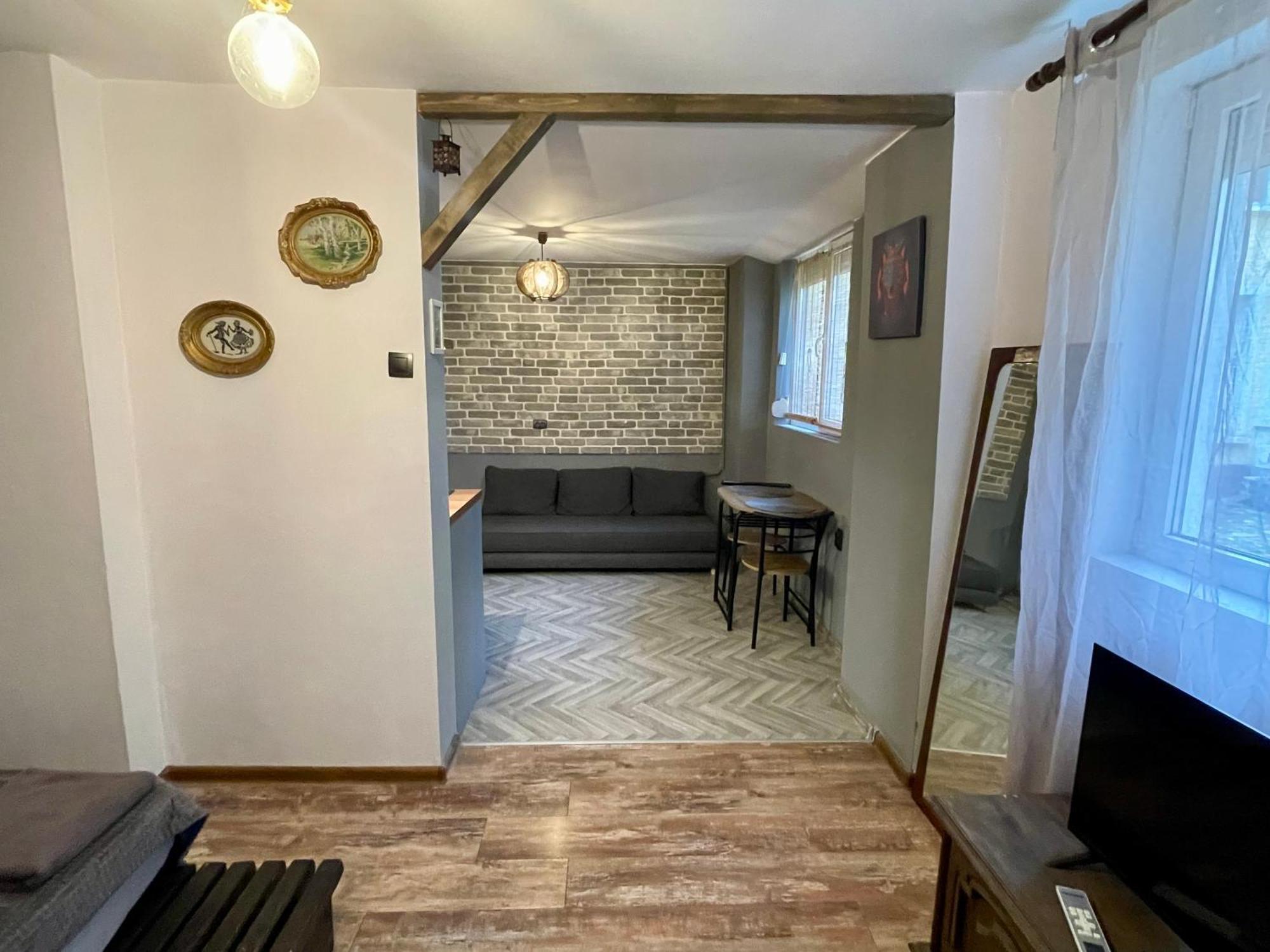Hot Spot In The Center Apartemen Sofia